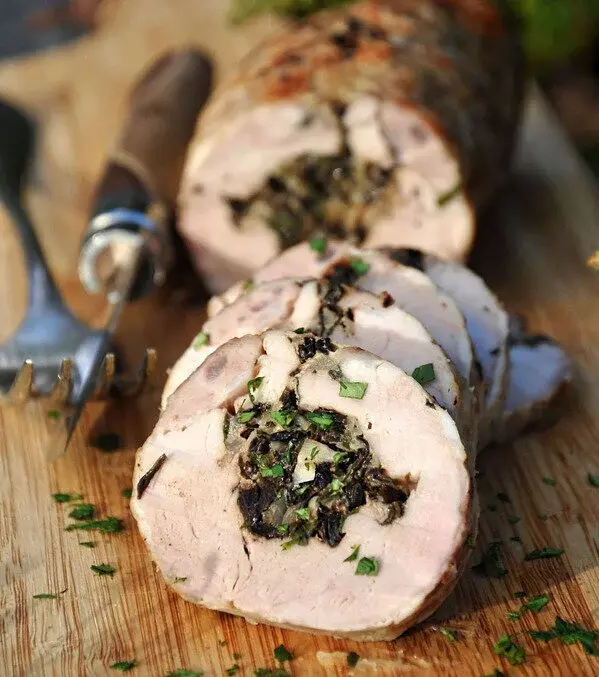 Filet mignon farci aux trompettes de la mort